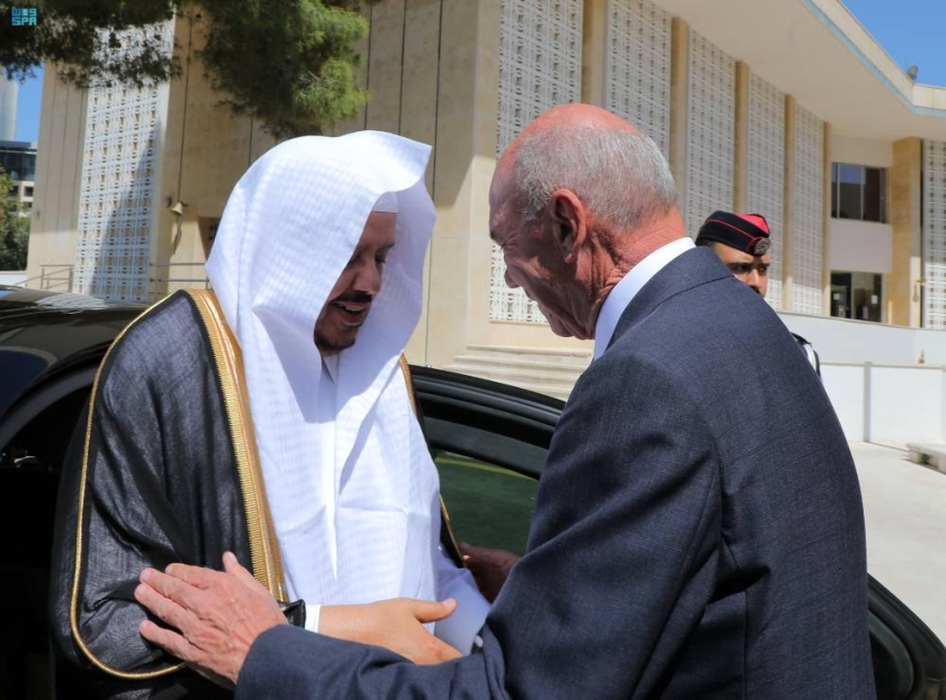 رئيس مجلس الشورى يلتقي رئيس مجلس الأعيان الأردني